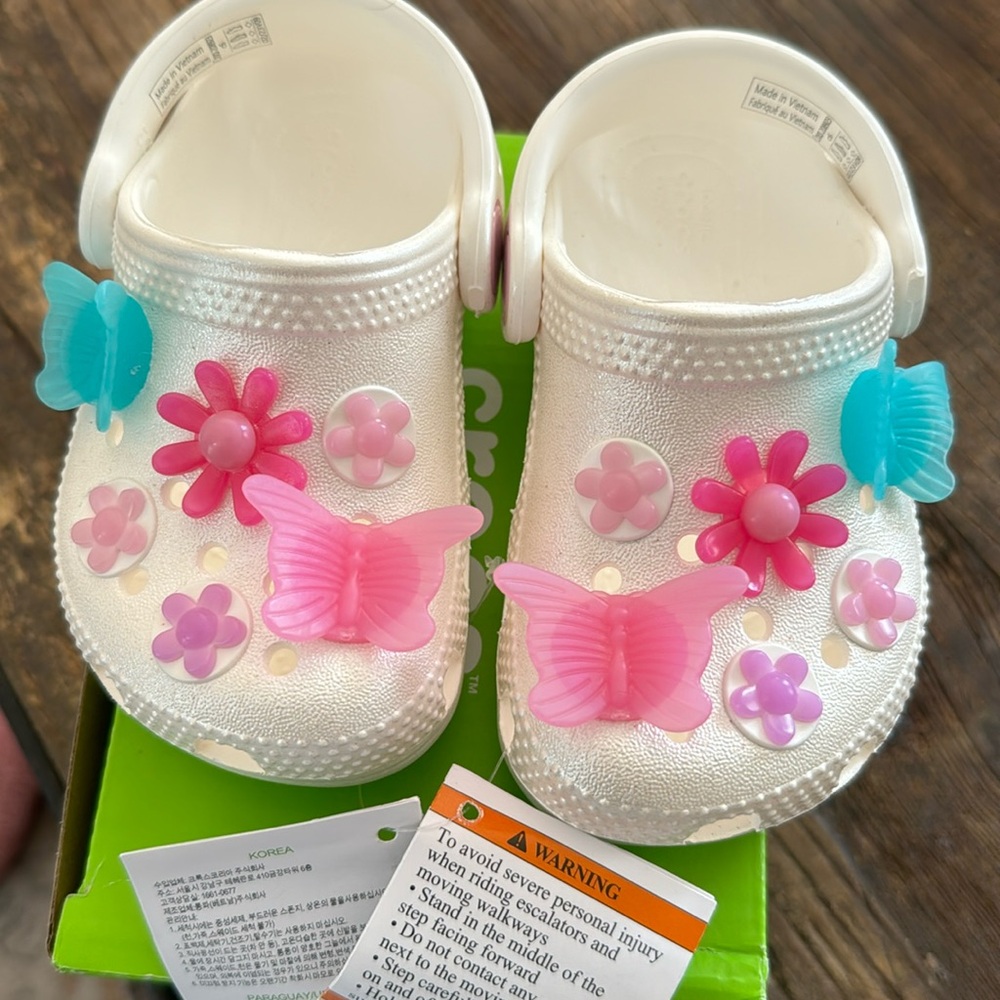 Crocs